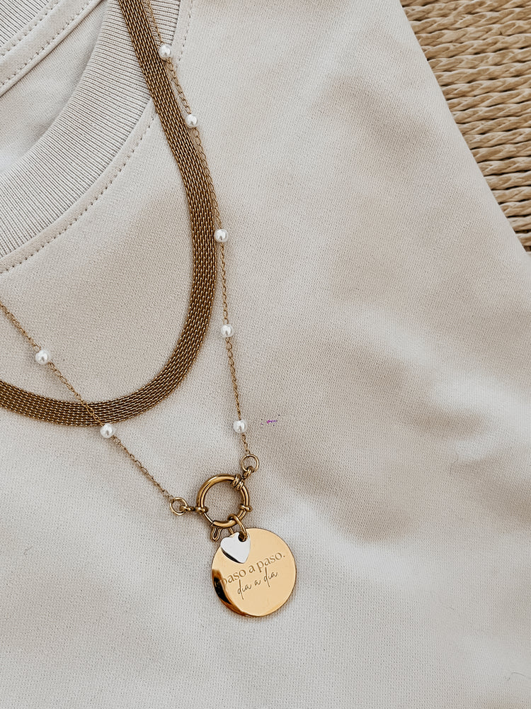 
                  
                    Paso a paso pearly edition
                  
                