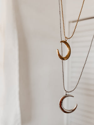 
                  
                    Luna necklace
                  
                